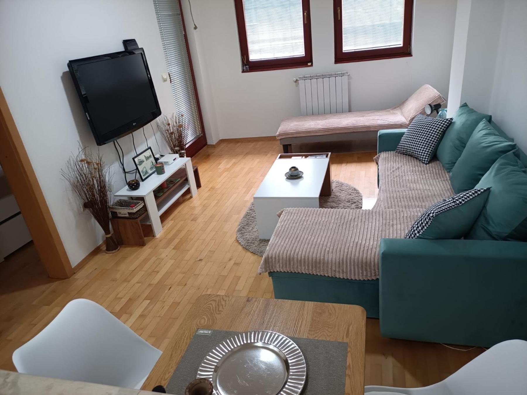 Centar Apartment Aleks Скоп'є Екстер'єр фото