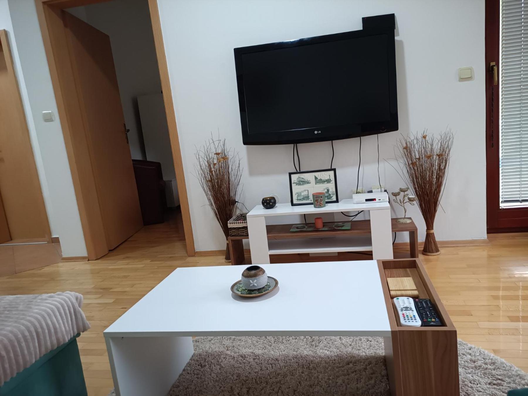 Centar Apartment Aleks Скоп'є Екстер'єр фото