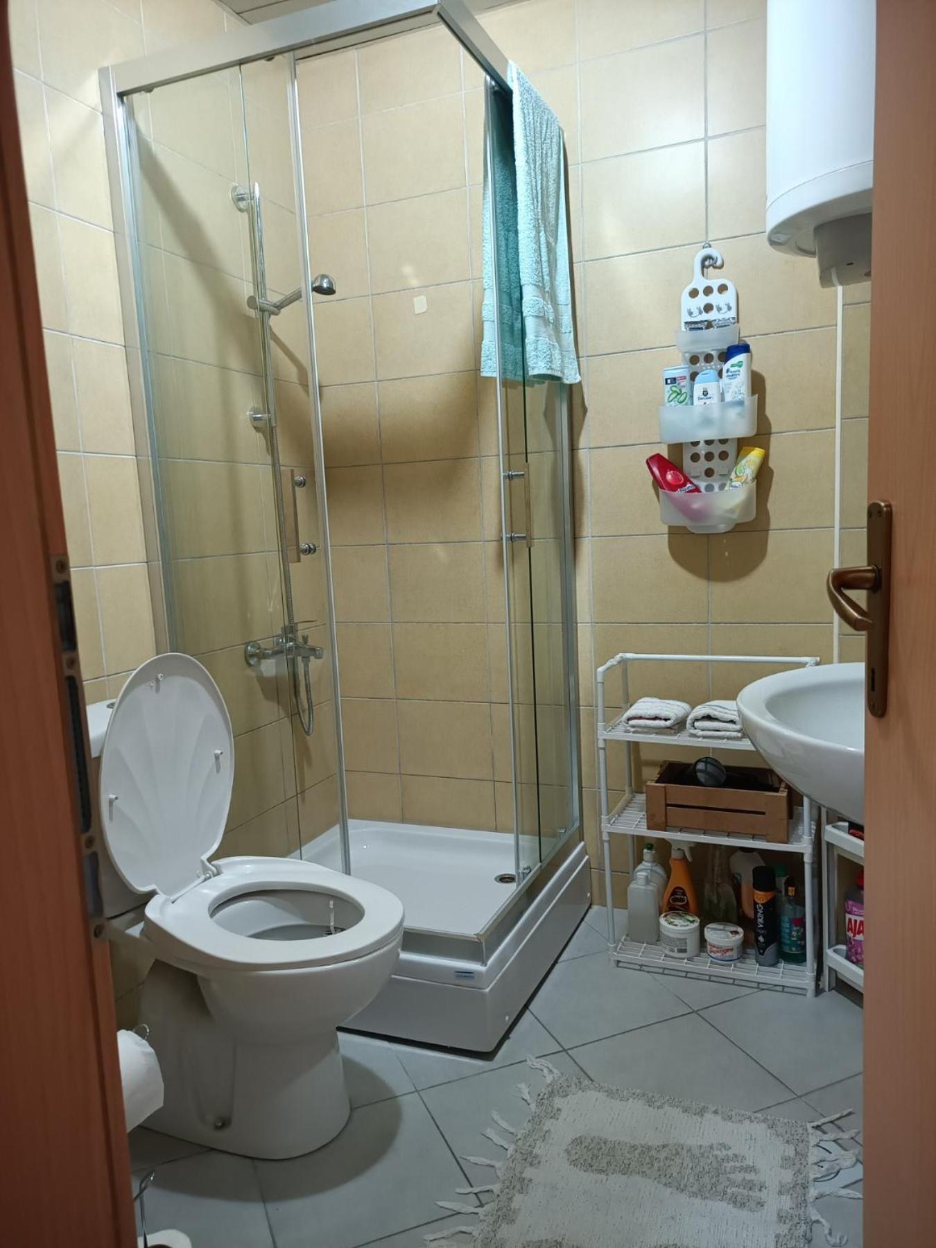 Centar Apartment Aleks Скоп'є Номер фото