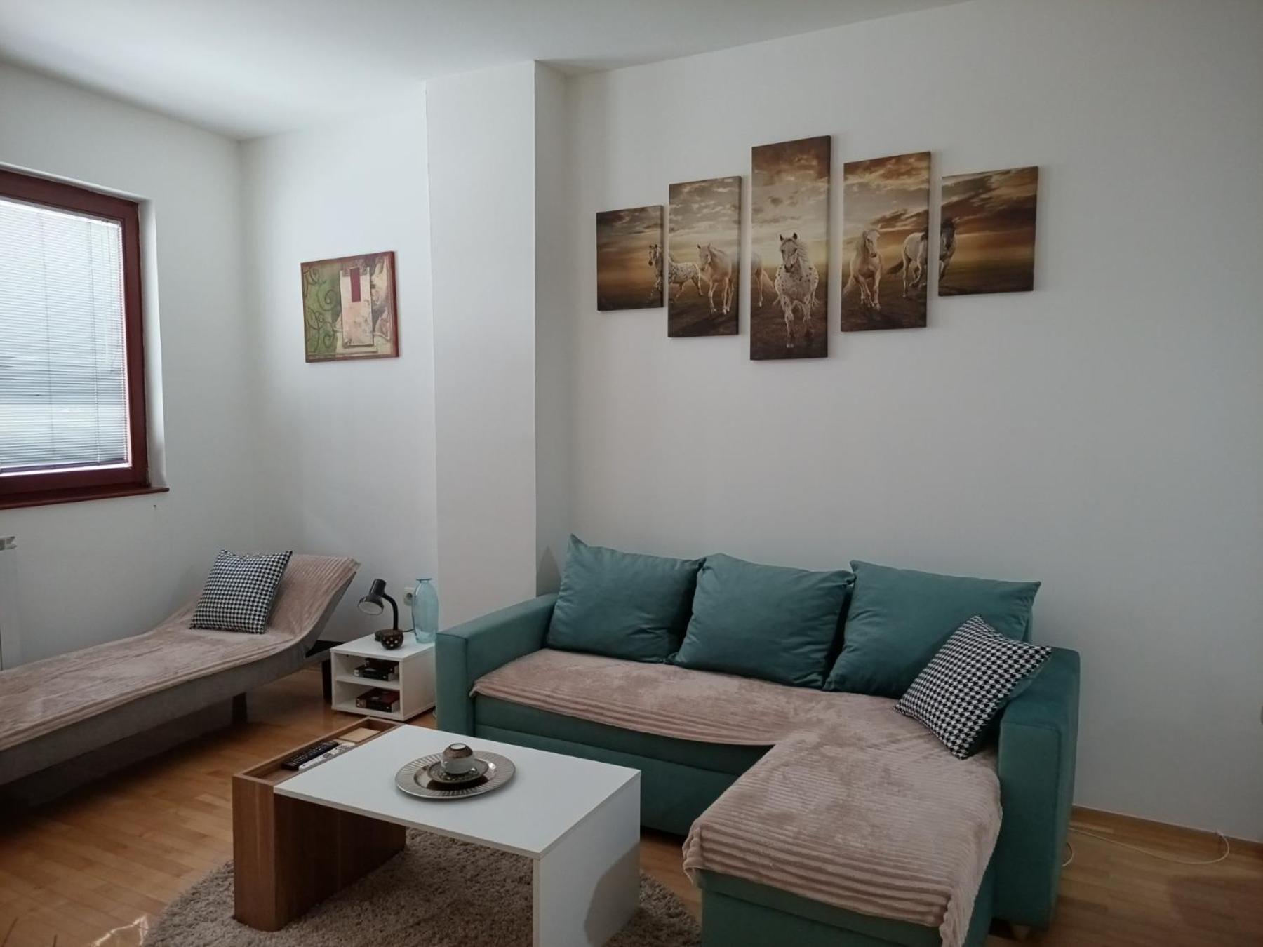 Centar Apartment Aleks Скоп'є Номер фото