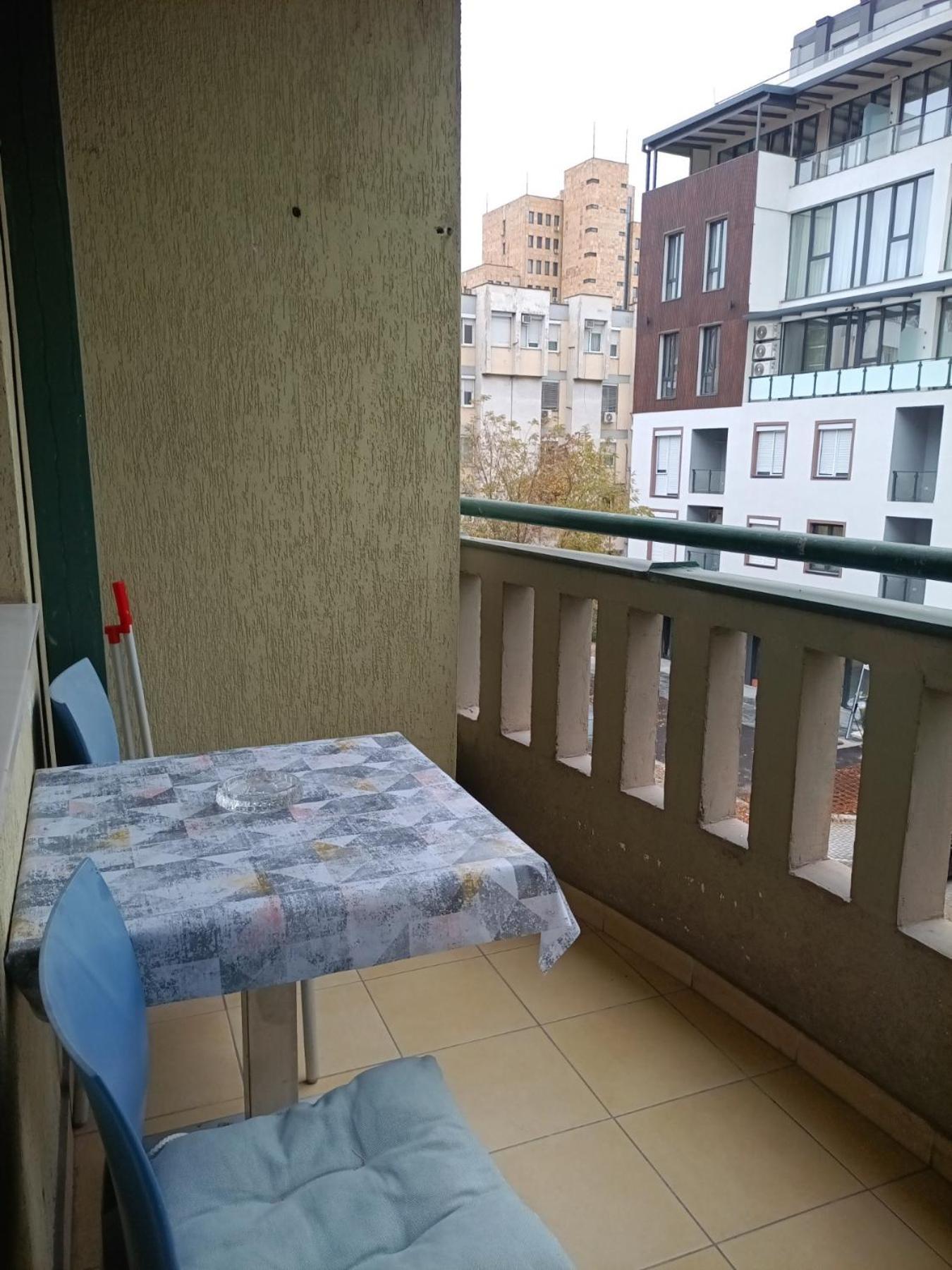 Centar Apartment Aleks Скоп'є Номер фото
