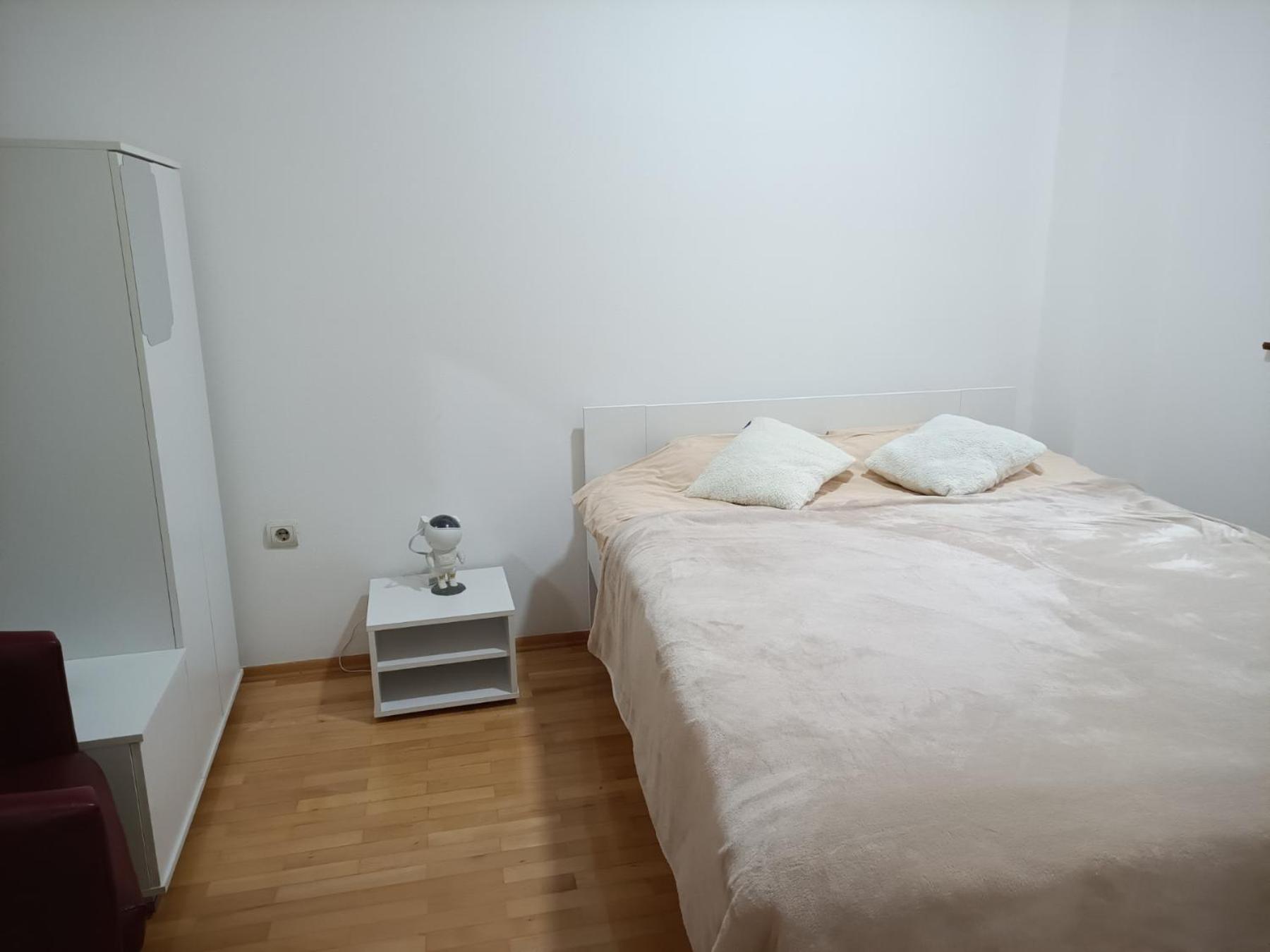Centar Apartment Aleks Скоп'є Номер фото